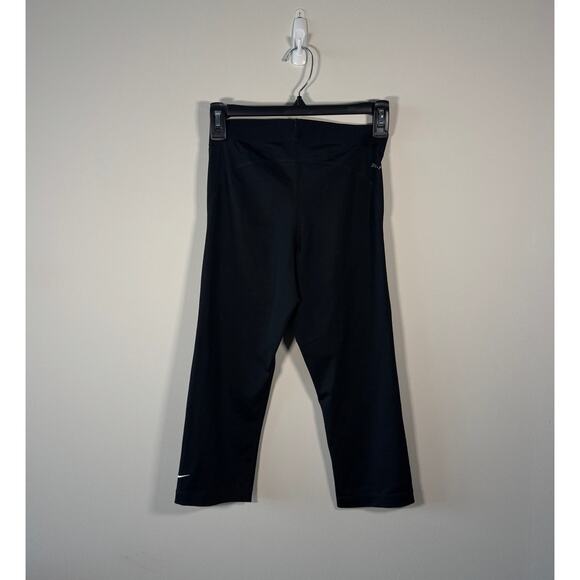 Nike Pro Black Capri Training Leggings Women’s Size Small – Dri-FIT Compression - Picture 6 of 6